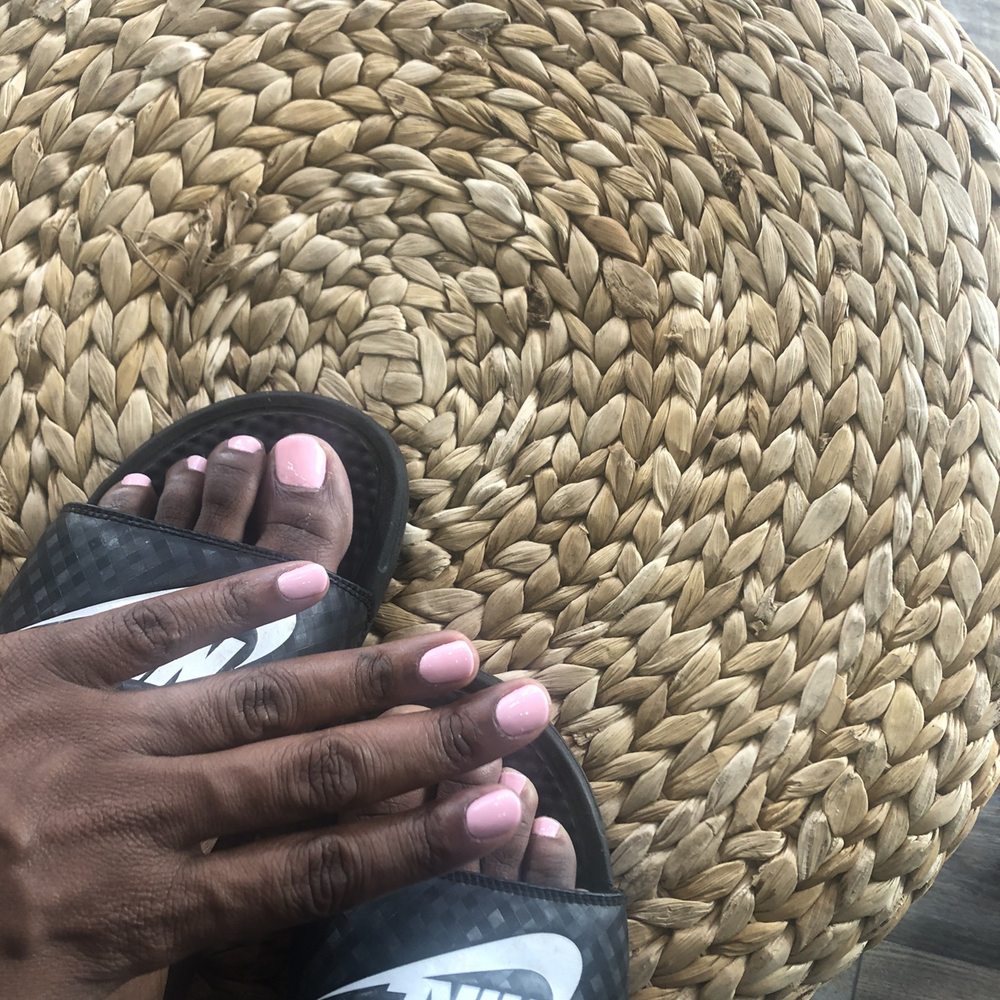 Trill Nail Parlor - Nail Salons Near Me - Bellflower, California