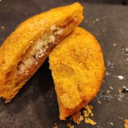 Monserrate Colombian Cuisine - Gloria, guava paste and cheese