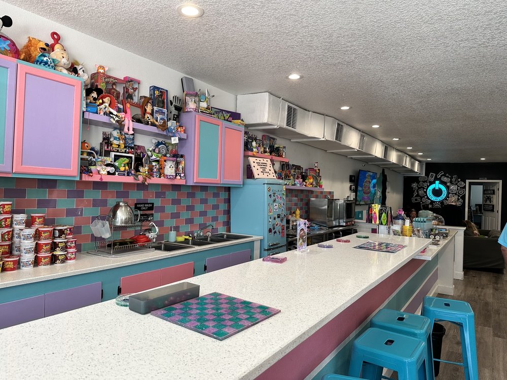 POP CULTURE SODA SHOPPE Updated August 2024 36 Photos 628 8th St, Clermont, Florida