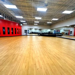 Max Fitness - Group Training Room