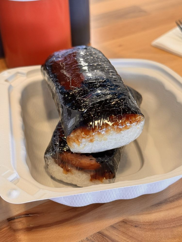 Food from Sam'L Hawaiian BBQ