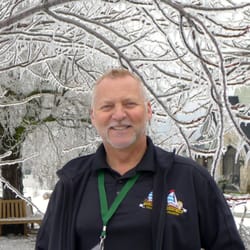 Discovery Tours Unlimited - Your guide, Tim the Wine Nut at Vineland