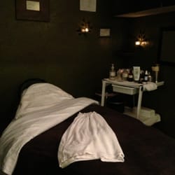 Facial room with Aesthetician April McLain