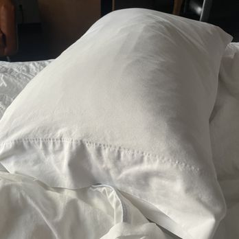 Courtyard Cypress Anaheim/Orange County - nasty smelling pillow - Hotels Near Me - Cypress, California Courtyard Cypress Anaheim/Orange County - nasty smelling pillow - Hotels Near Me - Cypress, California