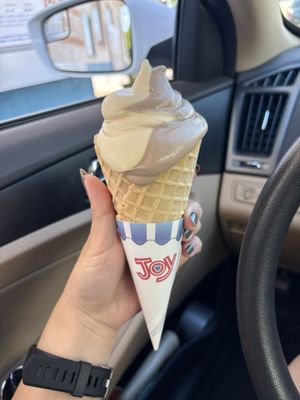 Fosters Freeze by null