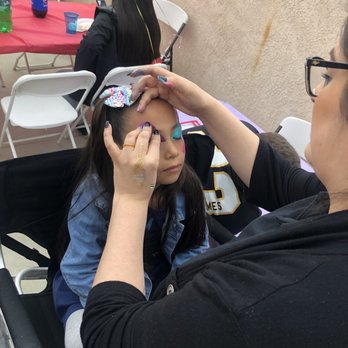 Dazzling Faces - Very gentle with the kiddos - Face Painting Near Me
