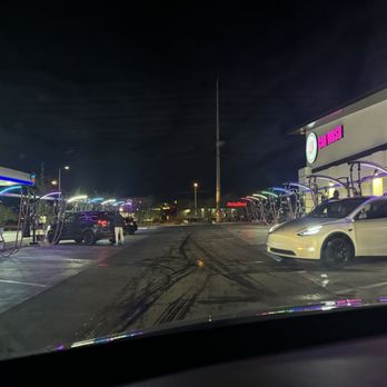 LUV Car Wash - Getting my car wash at 6p means lots of open spots to vacuum :) - Car Wash Near Me - Las Vegas, Nevada