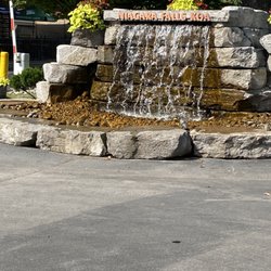 Niagara Falls KOA - Entrance to CG