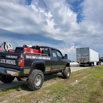Deckplate Diesel - We come to you, 24 hours a day, 7 days a week. - Commercial Truck Repair Near Me - Fargo, North Dakota