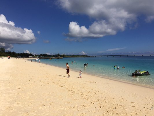Yonaha Beach by null