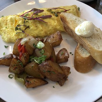 Lapisara Eatery - Crab omelette - Breakfast & Brunch Near Me - San Francisco, California Lapisara Eatery - Crab omelette - Breakfast & Brunch Near Me - San Francisco, California