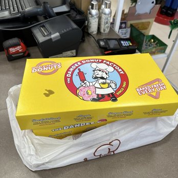 Dandee Donut Factory - Donuts Near Me - Deerfield Beach, Florida
