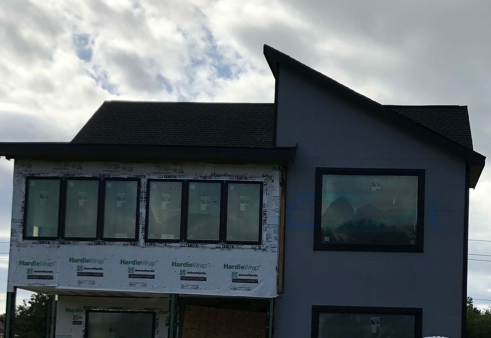 Slide of M&M Roofing, Siding & Windows