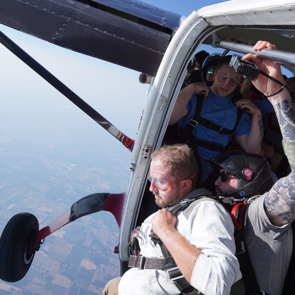 Skydive Oregon - Prepare to drop! - Skydiving Near Me - Molalla, Oregon Skydive Oregon - Prepare to drop! - Skydiving Near Me - Molalla, Oregon