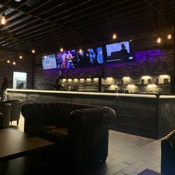 Truth Bar & Hookah