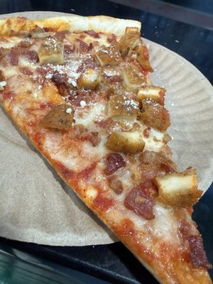 Tom's Delicious Pizza by null