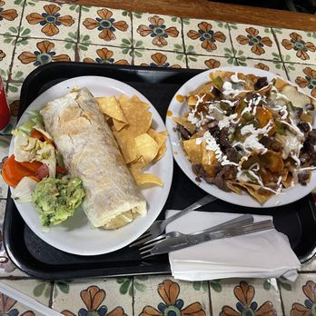 El Abajeño - Asada Burrito and Asada Nachos - pretty okay - Mexican Near Me - Culver City, California