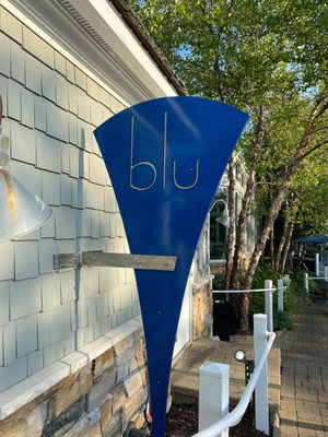 Blu by null