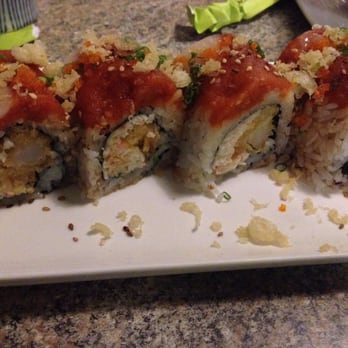 Sushi Hook - Sexy Girl roll (no cucumber) - Sushi Bars Near Me - Sacramento, California Sushi Hook - Sexy Girl roll (no cucumber) - Sushi Bars Near Me - Sacramento, California