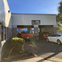Exterior outside entrance of Wash and Wax Pros - Davie, Florida Exterior outside entrance of Wash and Wax Pros - Davie, Florida