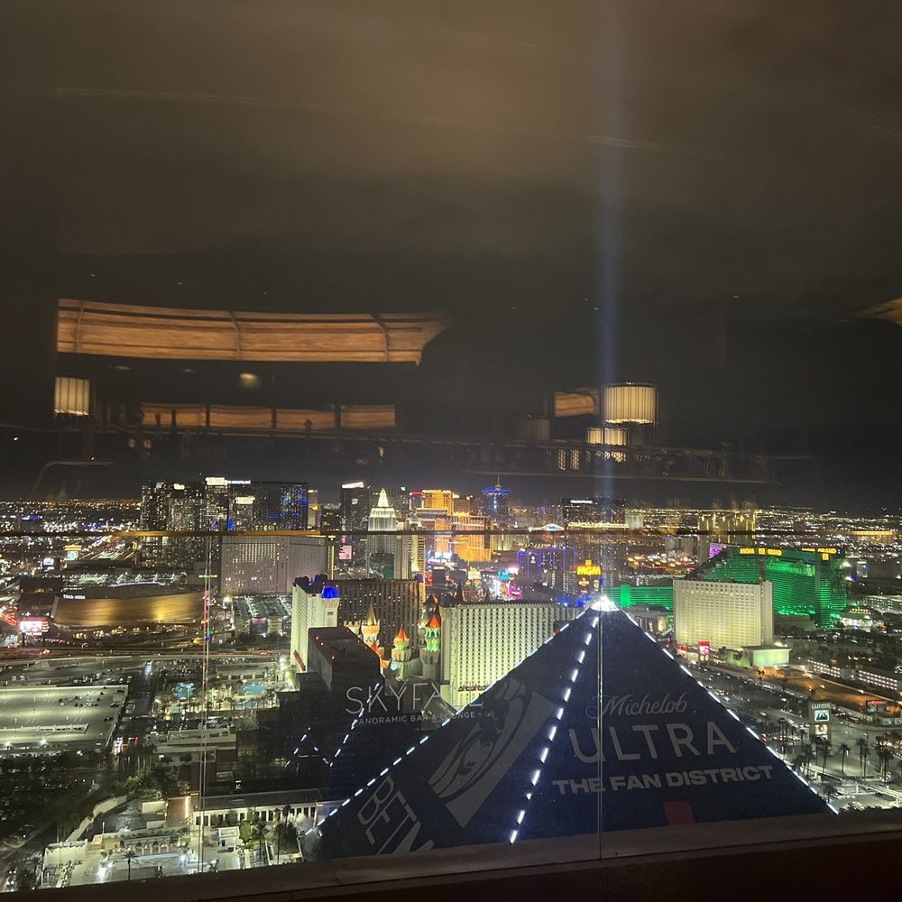 Skyfall Panoramic Bar & Lounge - Cocktail Bars Near Me - Las Vegas, Nevada Skyfall Panoramic Bar & Lounge - Cocktail Bars Near Me - Las Vegas, Nevada