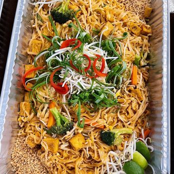 Asian Thai Kitchen 2 - Catering party tray - tofu pad thai - Thai Near Me - Miami, Florida