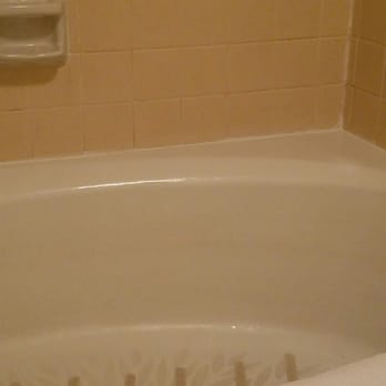Quality Inn Stateline - This photo doesn't do the ring around the tub justice. The floor of the tub was also foul. - Hotels Near Me - Wendover, Utah Quality Inn Stateline - This photo doesn't do the ring around the tub justice. The floor of the tub was also foul. - Hotels Near Me - Wendover, Utah