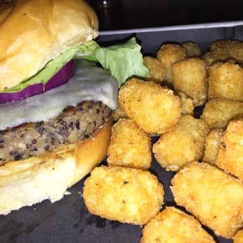 Lulu's Allston - Thai Quinoa black bean burger - where's the secret sauce?! - New American Near Me - Boston, Massachusetts