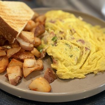 Esmeralda's Cafe - Denver omelet - Breakfast & Brunch Near Me - Sacramento, California Esmeralda's Cafe - Denver omelet - Breakfast & Brunch Near Me - Sacramento, California