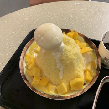 Meet Fresh - Mango shaved ice - Desserts Near Me - Cupertino, California Meet Fresh - Mango shaved ice - Desserts Near Me - Cupertino, California