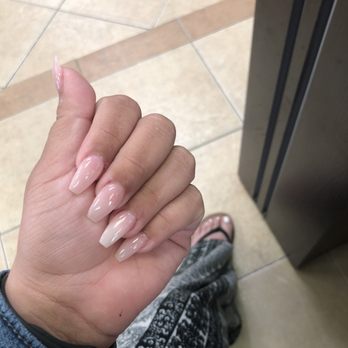 Diamond Nails - Nail Salons Near Me - Van Nuys, California