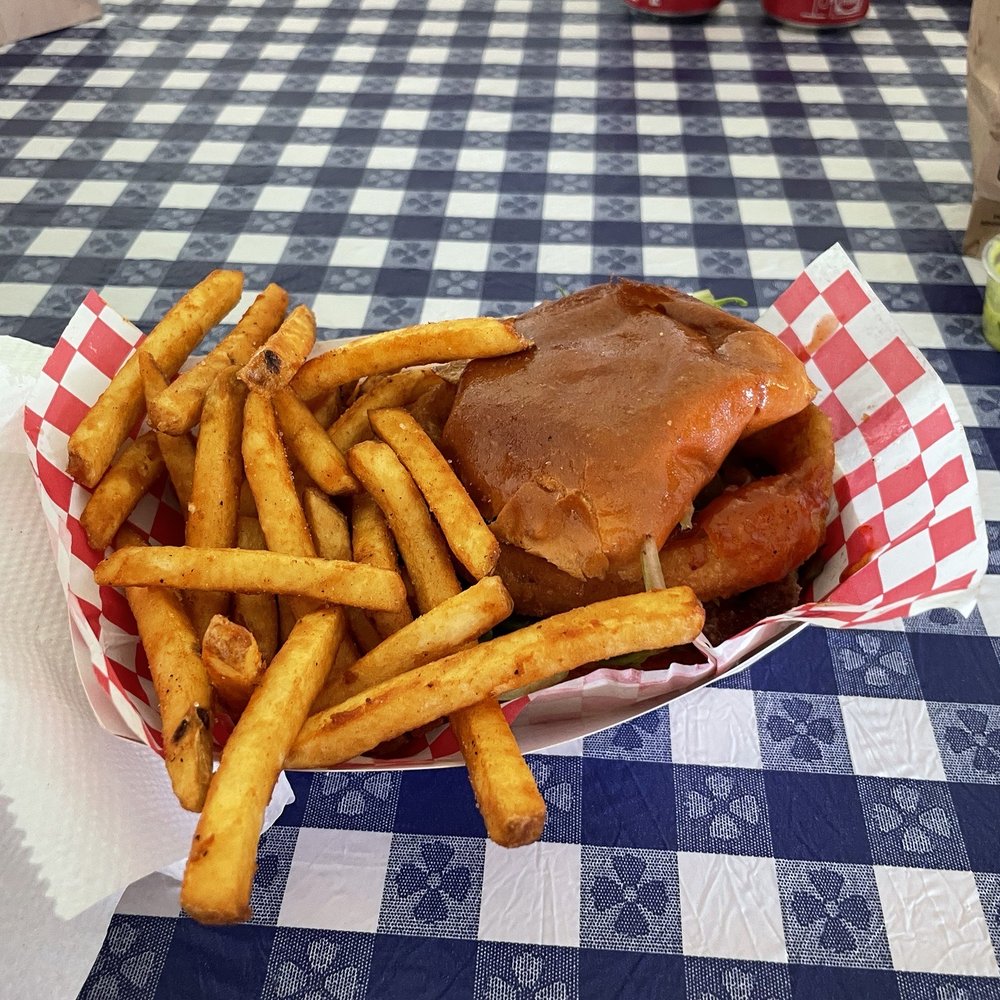 Sizzling Wagon - Sizzlin Burger no cheese, add tomato/lettuce - Food Trucks Near Me Sizzling Wagon - Sizzlin Burger no cheese, add tomato/lettuce - Food Trucks Near Me