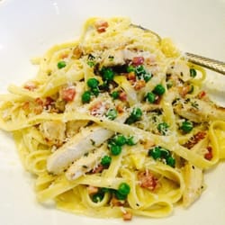 Vivo Italian Kitchen - Fettuccine carbonara