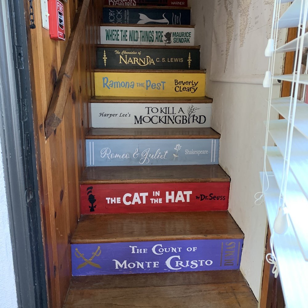 The Old Liberty Schoolhouse - Staircase to suite. - Bed & Breakfast Near Me - Azle, Texas The Old Liberty Schoolhouse - Staircase to suite. - Bed & Breakfast Near Me - Azle, Texas