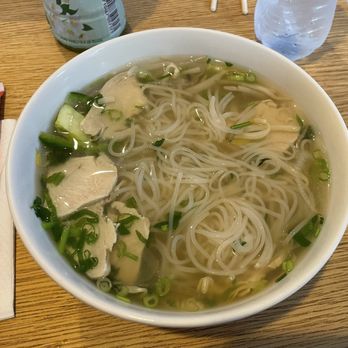 Goshen Noodles - Chicken pho - Vietnamese Near Me - Goshen, Indiana Goshen Noodles - Chicken pho - Vietnamese Near Me - Goshen, Indiana