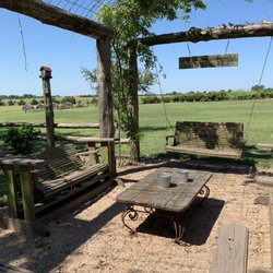 Las Brisas Farm