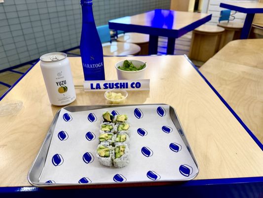 LA SUSHI CO by null