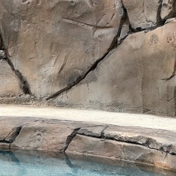 Independent Pools & spa - More drip marks - Pool & Hot Tub Service Near Me