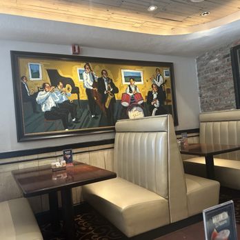 Pappadeaux Seafood Kitchen - Cajun/Creole Near Me - Dallas, Texas Pappadeaux Seafood Kitchen - Cajun/Creole Near Me - Dallas, Texas