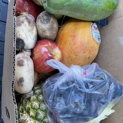Aloha Market - Fresh fruit and veggies