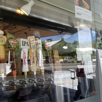 Gotts Roadside - Beer anyone - Burgers Near Me - Napa, California