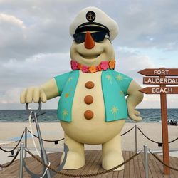 Olas the Beach Snowman - He's back and looking a little updated this year.