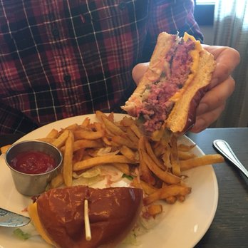 Local Restaurant & Bar - New American Near Me - Jackson, Wyoming