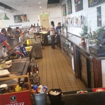 HangOverEasy - Indide eatery - Breakfast & Brunch Near Me - Cincinnati, Ohio