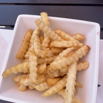 Rusk Kitchen & Bar - Fries - Cocktail Bars Near Me - Cincinnati, Ohio