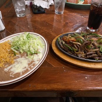 Amorcito Corazon Mexican Grill - Steak Fajita - Mexican Near Me - Nashville, Tennessee