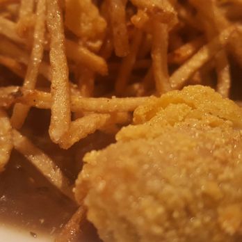 Nova - Fried Louisiana Oysters Sweet Onion Demi Glace Blistered Shishito Peppers Potato Sticks - Gastropubs Near Me - Dallas, Texas Nova - Fried Louisiana Oysters Sweet Onion Demi Glace Blistered Shishito Peppers Potato Sticks - Gastropubs Near Me - Dallas, Texas