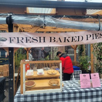 Ballard Farmers Market - Pie Bird stand at Ballard Farmers market - Farmers Market Near Me - Seattle, Washington Ballard Farmers Market - Pie Bird stand at Ballard Farmers market - Farmers Market Near Me - Seattle, Washington