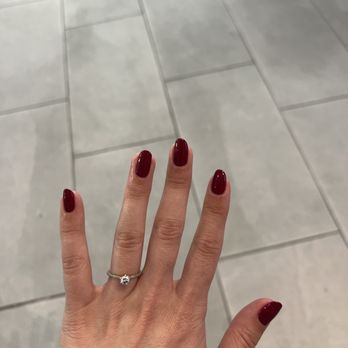 Red Polish - Nail Salons Near Me - Los Angeles, California Red Polish - Nail Salons Near Me - Los Angeles, California
