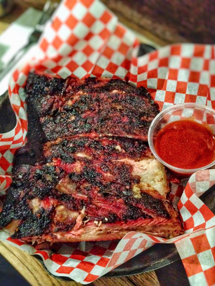 Pig Out BBQ Image